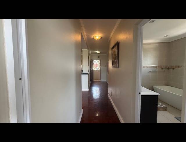 2 BEDROOM APARTMENT RENTED IN ESSENWOOD